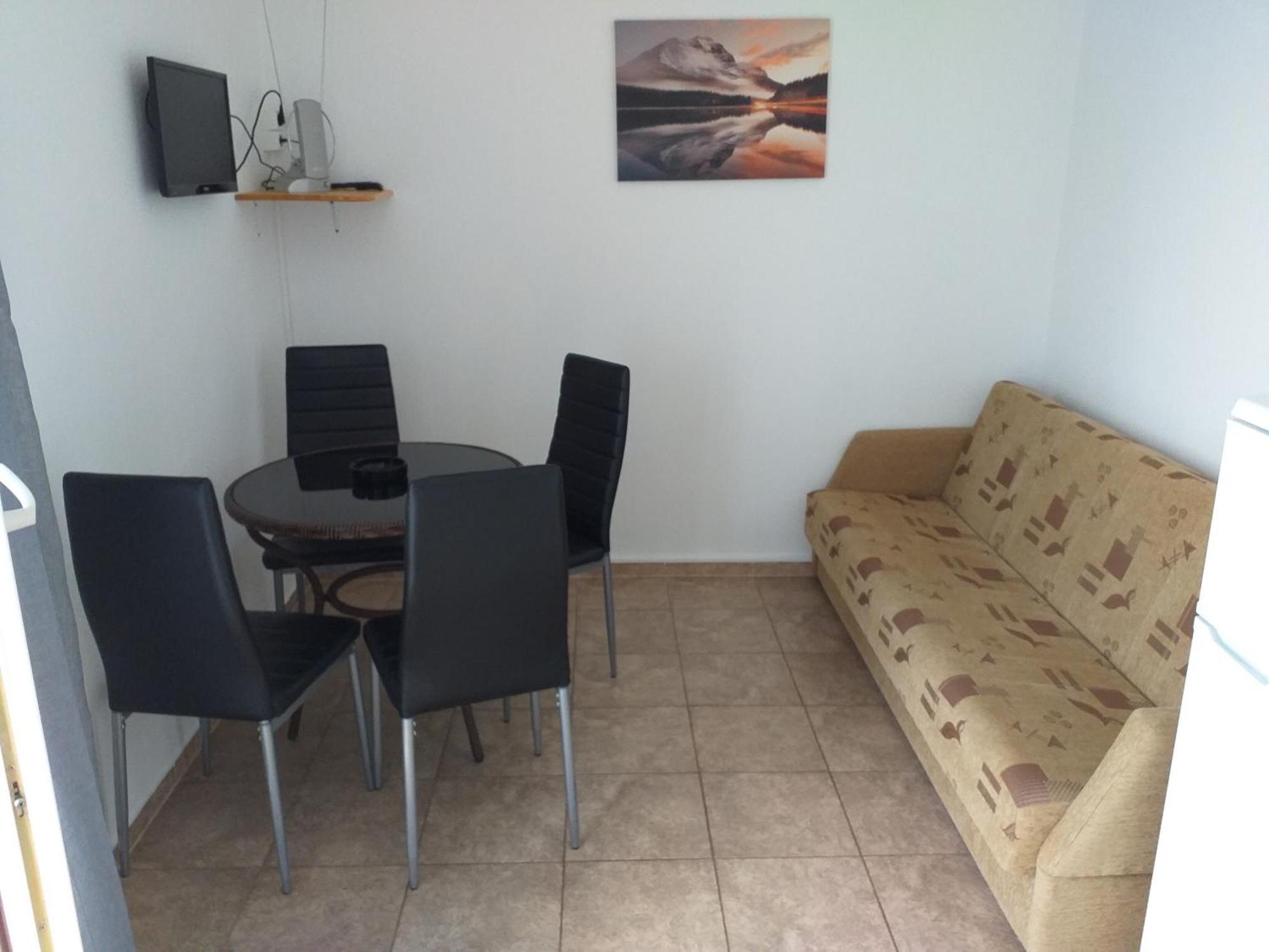 Apartments I-P Malinska Habitación foto